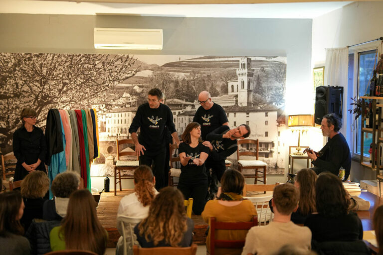 c'erac'è playback theatre santa sofia marzo 2024